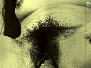 빈티지 여성들의 에로틱한 고백