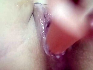 aquela tutorial no quarto de boneca, como se masturba... gozei foi muito, veja no fechado ou red.