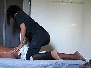 Cute ass girl gets an amazing massage!