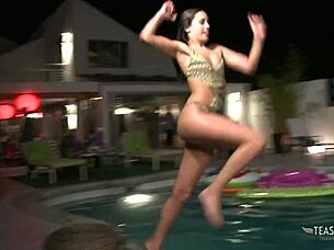 lovely hottie takes a thick dick in her mouth and pussy at the pool