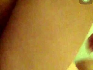 Watch these gay guys in Vietnam on Blued getting wild