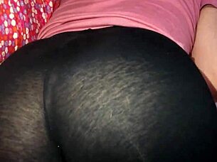 Amiga Me Visita A Escondidas De Su Novio Mientras El Trabaja