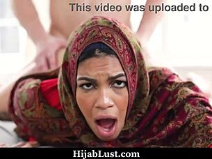 Stepbrother teaches hijab stepsis to please a man!