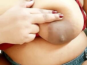 i play with my big boobs