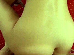 Cum in teen's panties 😘