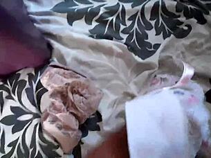 My sister-in-law has amazing big ass and tits 😍