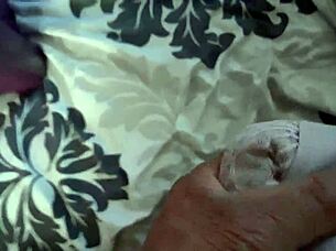 My sister-in-law has amazing big ass and tits 😍