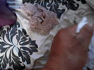 My sister-in-law has amazing big ass and tits 😍