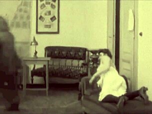 Pizda păroasă vintage futută în epoca aburului