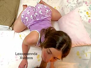 Risky sex with horny amateur girl in doggystyle