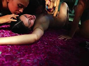 Slutty latina enjoys double penetration in dorm 😈