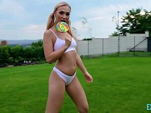 Tiny teen jenny wild deepthroats stanley johnson's big cock