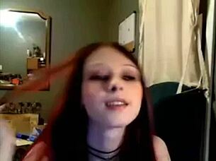 Miss Liz Vicious' Goth Emo Cam Show With Big Pink Dildo