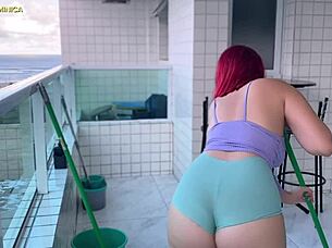 Contratei A Empregada Safada Que Fica De Shortinho Que Delícia Essa Bunda Fico Louco De Tesão