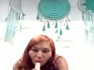 Dana Barzagli masturbatin alone with her small tits n big ass