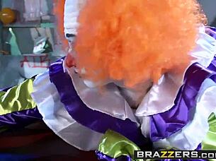 did you have the strangest dream last night with that dirty masseur veruca james?