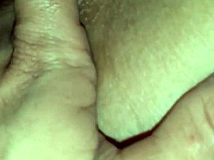 let's chat about arrecha, the horny wife in this story