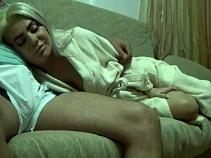 Amateur couple fucks on camera