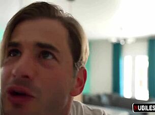 Minxx Marii Demands Coffee Or Intense Copulation In Family Pies