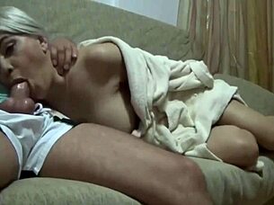 Amateur couple fucks on camera