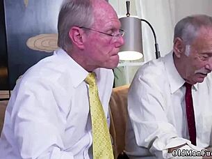 Shaved teen Ivy impresses with meaty breasts and ass!