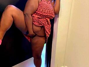 Nookiescookies Squirt And Masturbate To Orgasm In Public