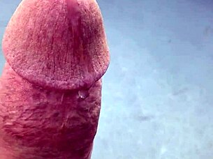 Mature woman enjoys a hot day with slobberpuss