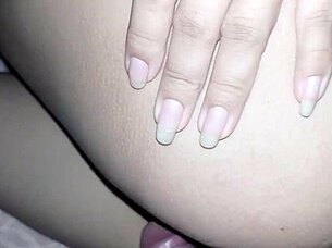 Shaved pussy babe stays alone, gets horny and has sex with cumshot.