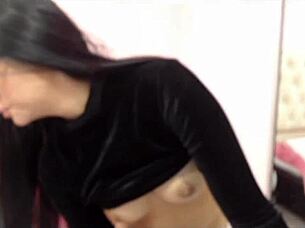 Cute Sexy Latina Abbyfox in Special Preview Teasing Her Body