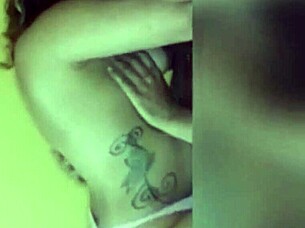 i love how this milf sucks big cock 😍