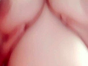 delivery guy fucks the unfaithful woman addicted to cock.