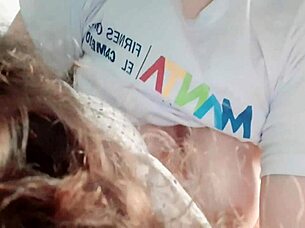 delivery guy fucks the unfaithful woman addicted to cock.