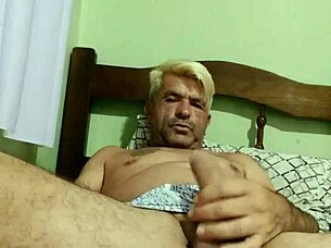 Gay sex in casual encounter