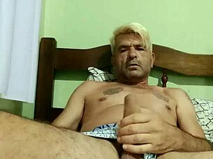 Gay sex in casual encounter