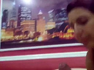 Natália thought Joy didn't know how to suck dick