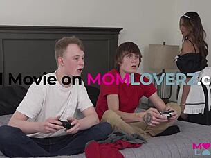 Stepmom Armani Black Wants Creampie In Deepthroat And Missionary Threesome