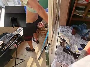 Casal fudendo na varanda e eu entrei na brincadeira, Caah Kabulosa!