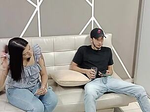 stepsister deep throats my cock