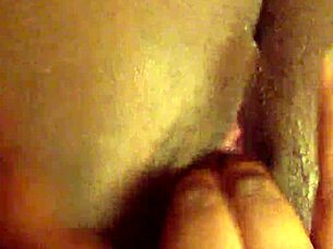 Watch Me Finger My Pretty Pussy!