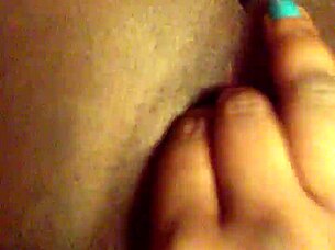 Watch Me Finger My Pretty Pussy!