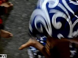 Pornstar spreads legs for monster cock banging