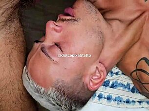 gringo swallowing and taking in tight ass 😏