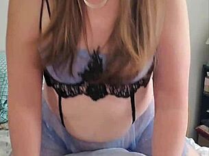 brunette tranny rides her pillow