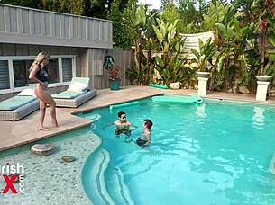 Blake blossom rides anthony pierce in the shower, getting cum on her face