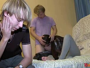 Vanda Teen Fucks Him Hard