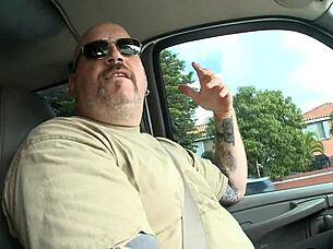 this gay dong porn features big dongs and gay men sucking big cocks hard