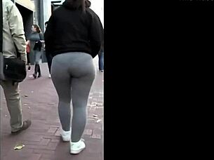 Thick leggings creep