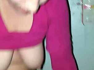 detailed fingering leads to intense squirting