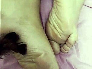 Mexican Mature Woman Gets Feet Tickled Then Creampied In Hardcore Fucking