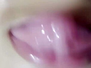 Girlfriend Performs Wet Pussy Sex On Video Call